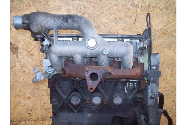 ENGINE POST RENAULT SCENIC I FL 1 9 DCI F8T 102 Catalog number of the part SILNIK