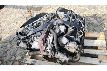 ENGINE BARE POST WITHOUT SUPPORT VW PHAETON 3 0TDI V6 CAR CARA Part manufacturer Volkswagen OE