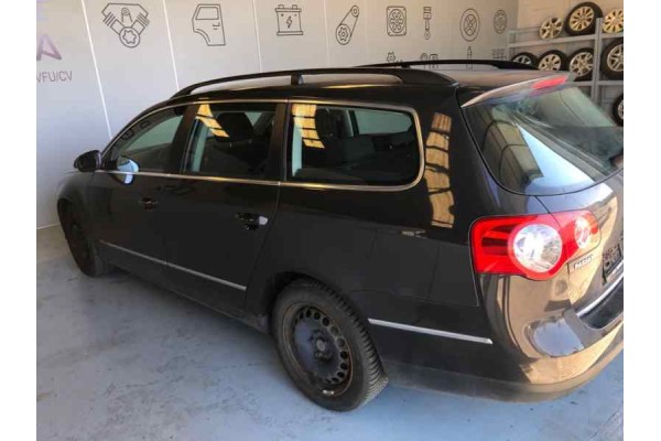VOLKSWAGEN PASSAT VARIANT (3C5) Highline