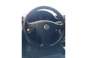 VOLKSWAGEN PASSAT VARIANT (3C5) Highline