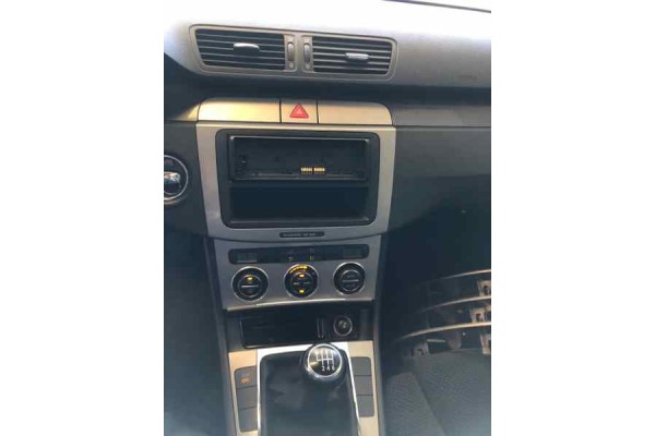 VOLKSWAGEN PASSAT VARIANT (3C5) Highline