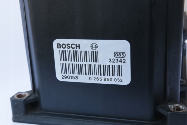ABS pump controller BOSCH 5 7 BMW E38 E39 Series 3 5 7 X5 M5 E39 GW12 Catalog number of the original 345167566340 345167612977 0