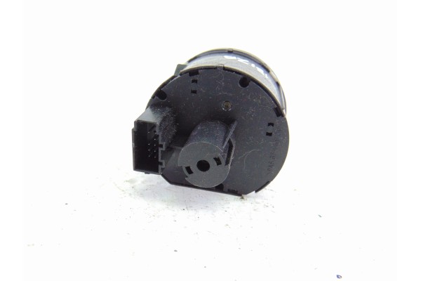 5G0941431AF MANDO LUCES SEAT IBIZA SC (6P5)