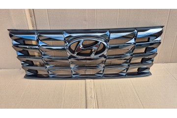 GRILL Radiator grille REINFORCEMENT Hyundai Tucson IV 20 OE 86351 N7100 Catalog number of the part GRILL HYUNDAI TUCSON IV 2020 