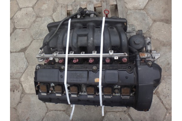 ENGINE BMW E36 328 E34 E39 528 E38 728 AND M52 B28 VANOS 1995 YEAR Catalog number of the part SILNIK BMW E36 328 E34 E39 528 E38
