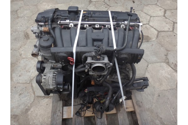 ENGINE BMW E36 328 E34 E39 528 E38 728 AND M52 B28 VANOS 1995 YEAR Engine type petrol