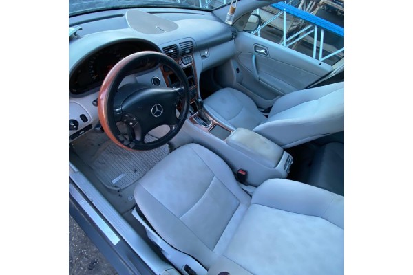 MERCEDES-BENZ CLASE C (BM 203) BERLINA 220 CDI (203.006)