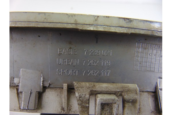 7239021 REJILLA PARAGOLPES IZQUIERDA BMW SERIE 1 BERLINA 5P (F20) 116d 7239021 195610 BMW - 3