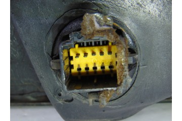 PLATA  RETROVISOR IZQUIERDO RENAULT MEGANE II CLASSIC BERLINA Confort Authentique 2005 PLATA 195651 RENAULT - 4