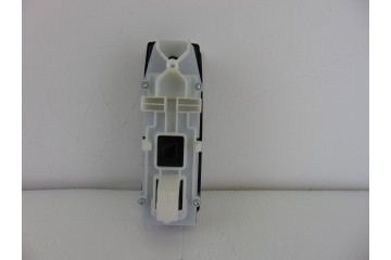 A2049055402 MANDO ELEVALUNAS DELANTERO IZQUIERDO MERCEDES-BENZ CLASE E (BM 212) LIM.