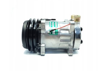 Compressor Type Sanden 7H15 8018 8220 Case New Holland