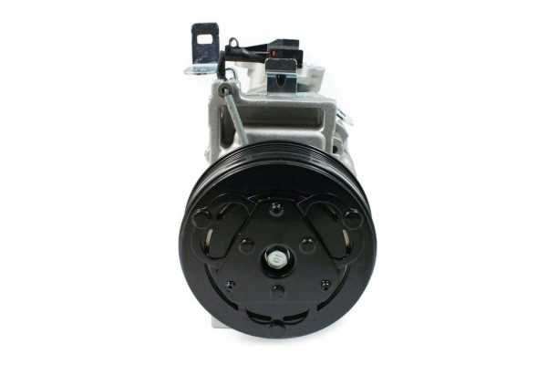 SUBARU Z0007584A 9910107107 73111FG001 73111FG000 AIR CONDITIONING COMPRESSOR Car type 4x4 SUV passenger cars
