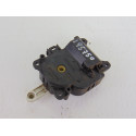 063800-0240 MOTOR APERTURA TRAMPILLAS CLIMATIZADOR TOYOTA RAV4 (A2) 2.0 D-4D Sol 4X4 (2003) 2004 063800-0240 195750 TOYOTA - 1