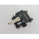 063800-0240 MOTOR APERTURA TRAMPILLAS CLIMATIZADOR TOYOTA RAV4 (A2) 2.0 D-4D Sol 4X4 (2003) 2004 063800-0240 195750 TOYOTA - 3