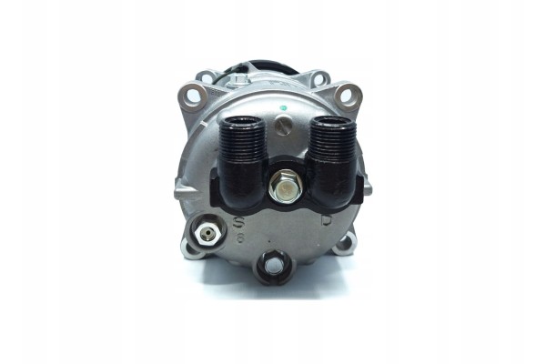 Air conditioning compressor Original Seltec Valeo TM16XS 12V 2A angular 114 Car type trucks cargo vans