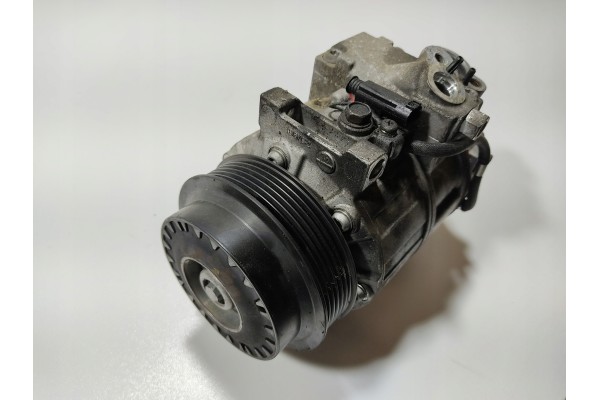 Compresor de aire acondicionado VALEO 813157