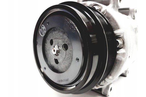 DENSO DCP17071 Compressor air conditioning Catalog number of the original MERCEDES BENZ 0012303611 MERCEDES BENZ 0012309111 MERC
