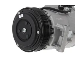 Compresor de aire acondicionado Valeo 690210