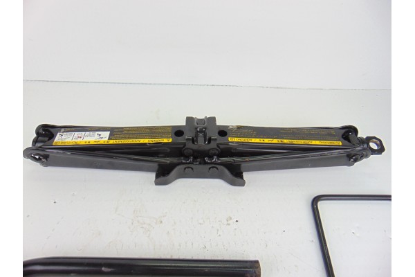  GATO SAAB 9-3 FAMILIAR Vector 2008 196986 SAAB - 1