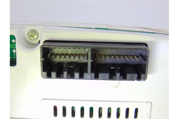 80250-21302 PANTALLA MULTIFUNCION SSANGYONG RODIUS Xdi 2010 80250-21302 197684 SSANGYONG - 3