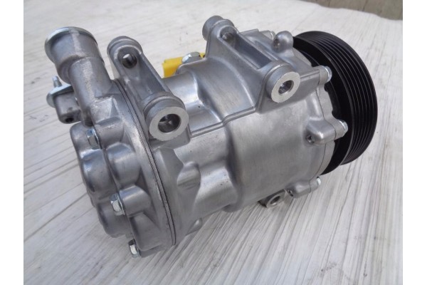 Compresor de aire acondicionado Maxgear AC313246