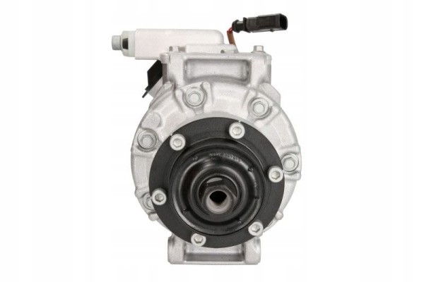Air conditioning compressor DENSO DCP02055