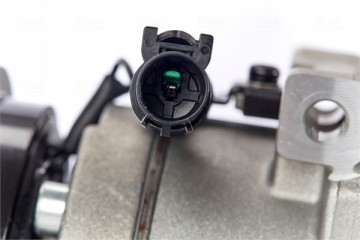 Compressor air conditioning NISSENS 890686 Catalog number of the original HYUNDAI 977012B400 HYUNDAI 977012B450