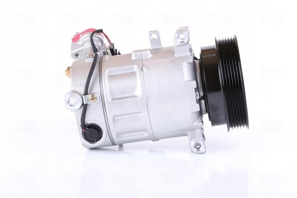 Compressor air conditioning NISSENS 890776 Version European