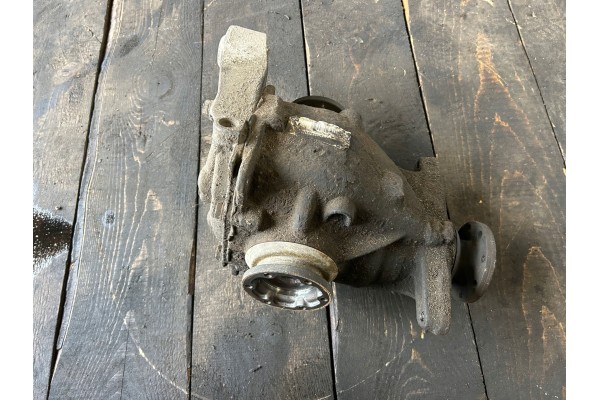 BMW E90 N43 2 0 DIFFERENTIAL BRIDGE 7524319 3 38 Catalog number of the part 7524319 PCWLKP