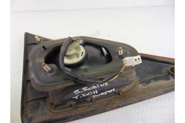  PILOTO TRASERO DERECHO INTERIOR SSANGYONG RODIUS Xdi Limited 2005 199112 SSANGYONG - 2