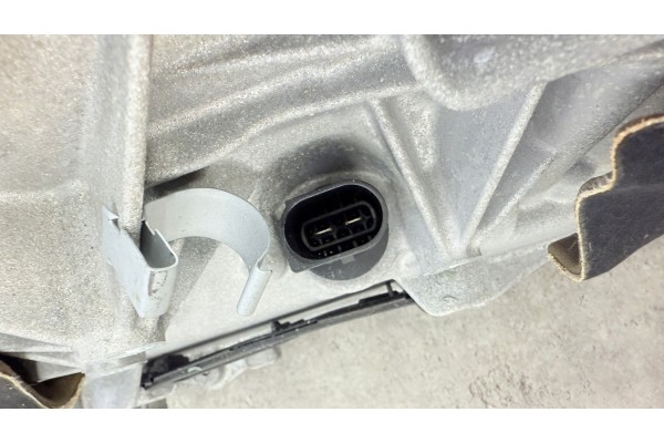 Caja de Cambios Automática BMW GA8HP51X para G01 G20 G21 G30 320d 520