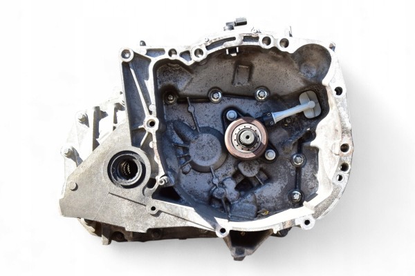 Manual gearbox RENAULT CLIO III IV 1 2 TCE JH3312 2011r Catalog number of the part MANUAL MANUALNA JH3312