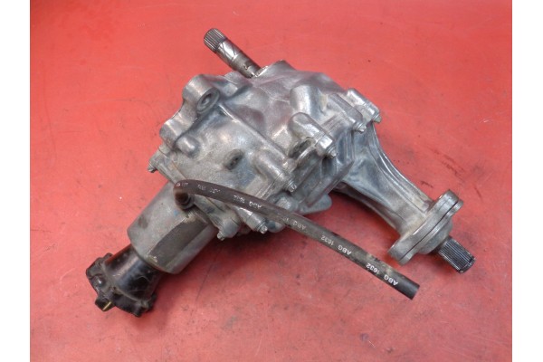 Reducer Opel Mocha 4x4 1 6 CDTI B16DTH LVL 2016r Catalog number of the part Reduktor przekladnia katowa Opel Mokka 4x4 1 6 CDTI 