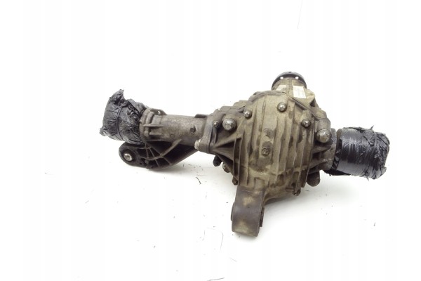 DIFFERENTIAL BRIDGE FRONT 3 45 A1643302102 Mercedes ML W164 3 0 CDI Part manufacturer Mercedes Benz OE