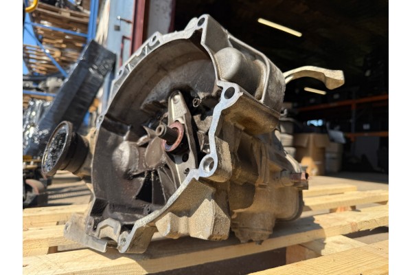 Gearbox Volkswagen Polo V 6R 1 2 B 5 Speed Complete EU LNR Part manufacturer Volkswagen OE