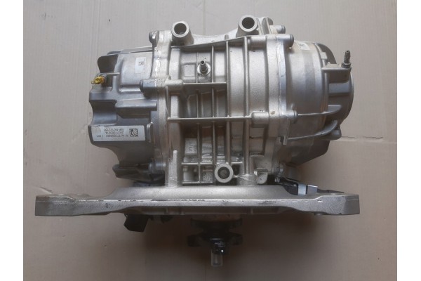 MERCEDES A W177 A45 AMG CLA 118 45 B 247 DIFFERENTIAL Catalog number of the part A1773509801 a1779003206 A1773508101