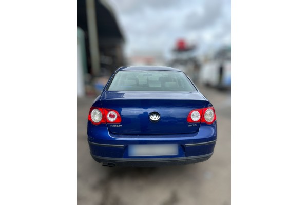 VOLKSWAGEN PASSAT BERLINA (3C2) Sportline