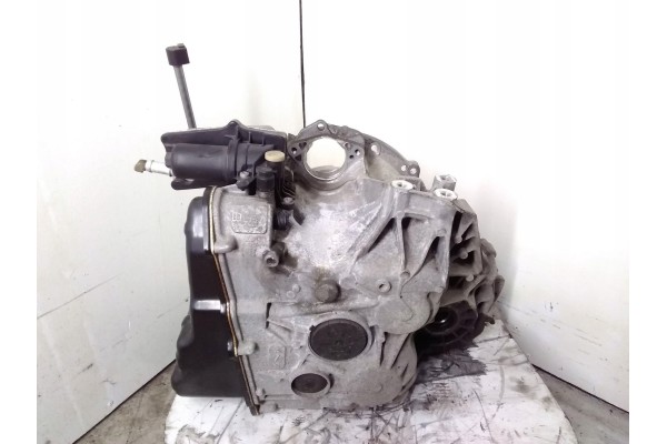 Mercedes Benz CLA C117 X117 W117 2017 Automatic transmission Transmission type automatic