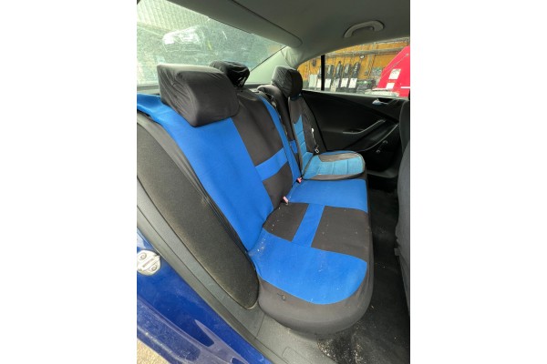 VOLKSWAGEN PASSAT BERLINA (3C2) Sportline