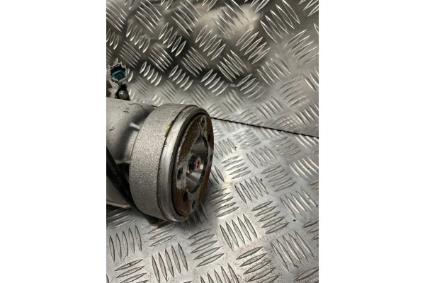 DIFFERENTIAL BRIDGE REAR DACIA DUSTER III 3 4X4 383007672R 383119761R Packaging status replacement