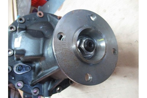 Differential Nissan Navara NP300 D40 2023388 T NEW ORG Car type passenger cars