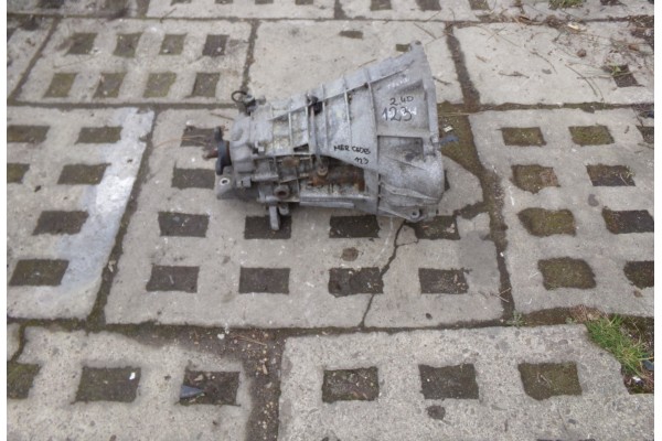 MERCEDES 123 2 4 D GEARBOX R1232011001 Transmission type manual