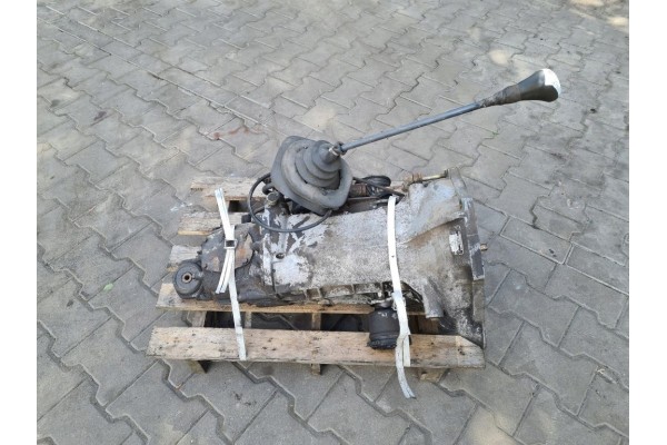 MERCEDES BENZ MB 100 MANUAL TRANSMISSION