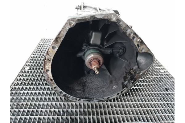 MANUAL GEARBOX MERCEDES BENZ SPRINTER W903 711620 A9022600500 Transmission type manual