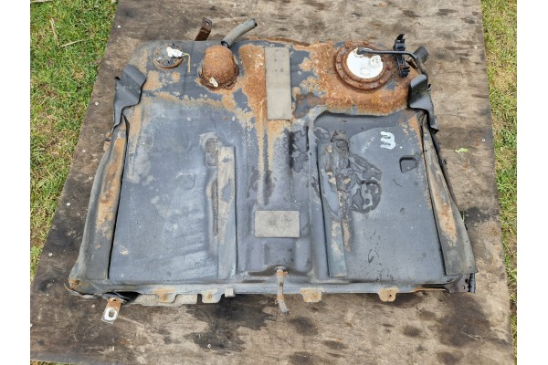TANK FUEL TANK TOYOTA RAV4 II 2 0 VVTI 4X4 3D