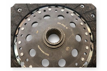 Mercedes W204 220 CDI 2 1 W212 2 1 Clutch set disc pressure LUK Catalog number of the part 626 3044 33