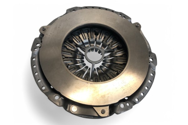 Mercedes W204 220 CDI 2 1 W212 2 1 Clutch set disc pressure LUK Engine type diesel