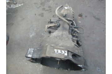 AUDI A4 B7 MANUAL GEARBOX 1 6 102KM ALZ CODE HFC Car type passenger cars