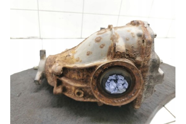 2004 Mercedes Benz E W211 Rear differential A2303510105 Catalog number of the part A2303510105