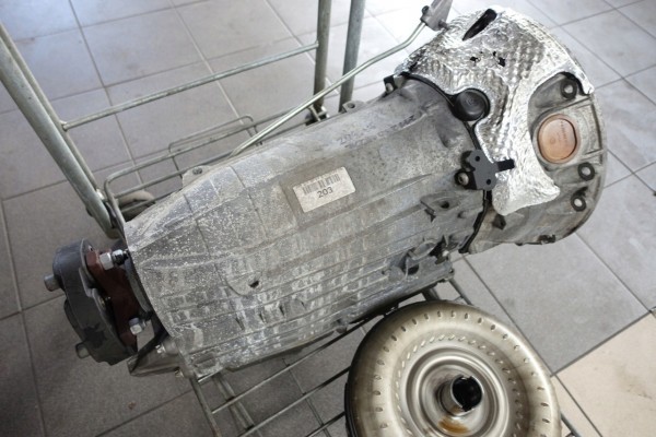 Mercedes w204 3 5 cdi chest 722902 2112704202 2042700003 Catalog number of the part 2112704202 204